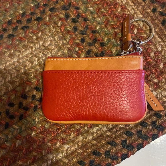 Dooney and Bourke vintage change purse/keychain - Picture 2 of 3